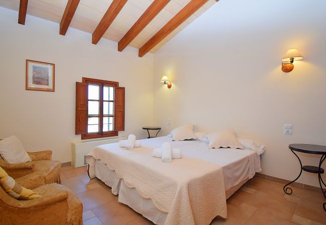 Casa en Llubi - 152 Villa Tofollubí TI/63 by Mallorca Charme Casa en Llubi - 152 Villa Tofollubí TI/63 by Mallorca Charme