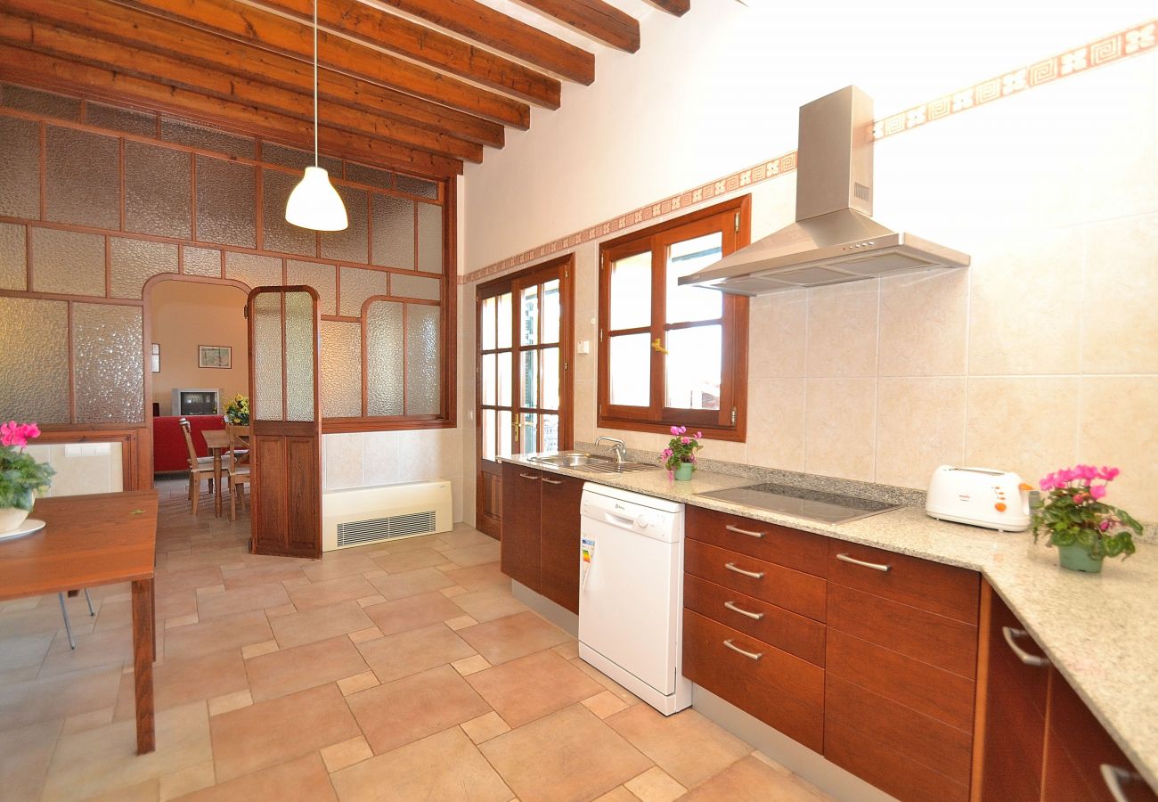 Casa en Llubi - 152 Villa Tofollubí TI/63 by Mallorca Charme Casa en Llubi - 152 Villa Tofollubí TI/63 by Mallorca Charme