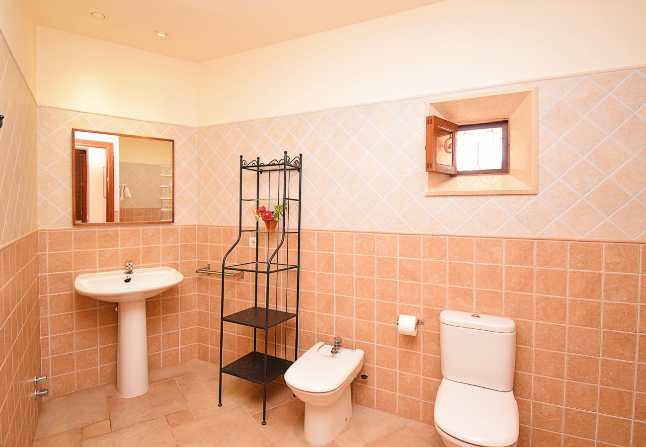 Casa en Llubi - 152 Villa Tofollubí TI/63 by Mallorca Charme Casa en Llubi - 152 Villa Tofollubí TI/63 by Mallorca Charme