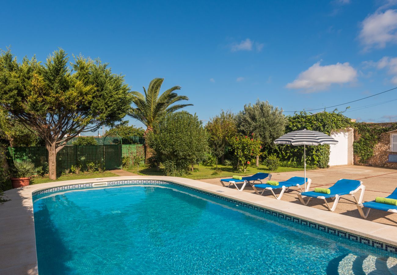 Casa rural en Ciutadella de Menorca - Menorca SA CANOVA Piscina privada de la villa Sa Canova en Menorca