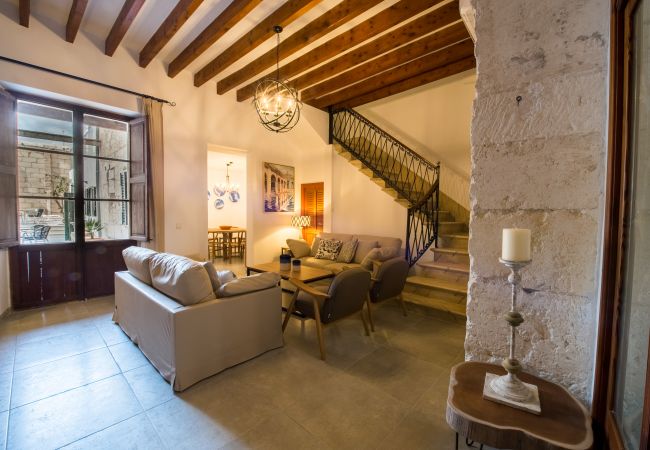 Casa en Sa Pobla - Villa Ca na Marrona - Sunset Villa Campanile Casa en Sa Pobla - Villa Ca na Marrona - Sunset Villa Campanile