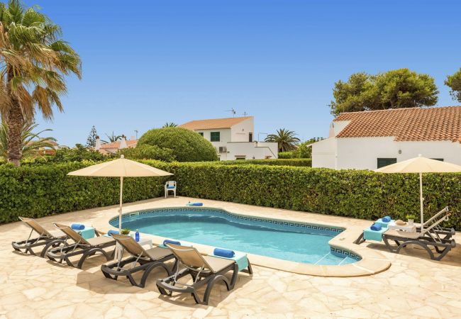 Villa en Cala´n Blanes - Menorca Paco Villa en Cala´n Blanes - Menorca Paco