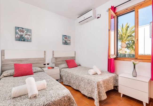 Villa en Cala´n Blanes - Menorca Paco Villa en Cala´n Blanes - Menorca Paco