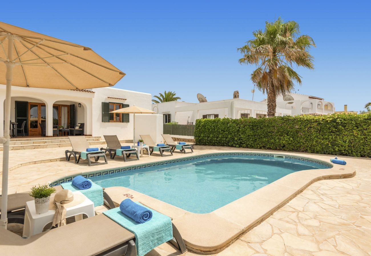 Villa en Cala´n Blanes - Menorca Paco Villa en Cala´n Blanes - Menorca Paco
