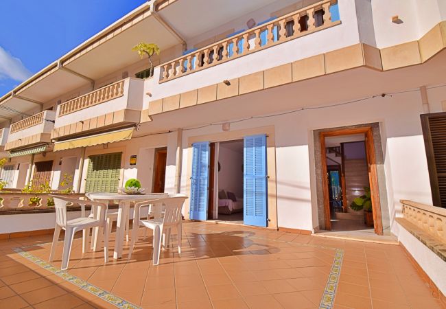 Terraza grande, casa con balcón Terraza grande, casa con balcón