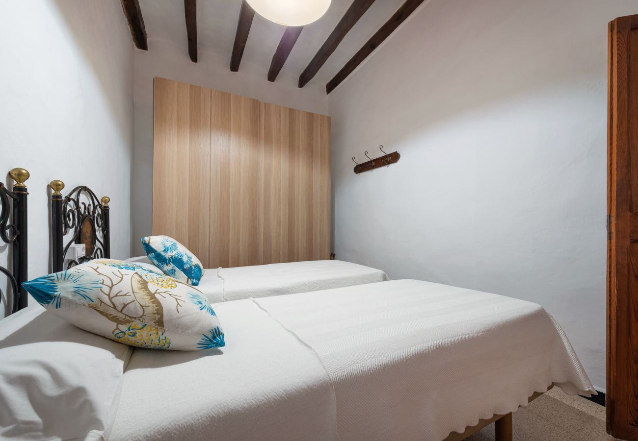 Casa en Lloseta - Your Island Villas Sa Posada 840/2014/ET Casa en Lloseta - Your Island Villas Sa Posada 840/2014/ET
