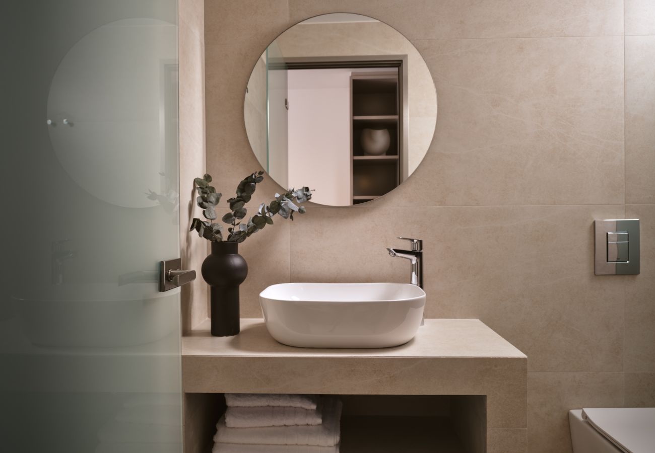 Alquiler por habitaciones en Keri - Avra suites