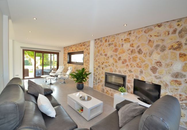 Ab 100€ pro Tag  können Sie Ihre Villa auf Mallorca mieten Ab 100€ pro Tag  können Sie Ihre Villa auf Mallorca mieten