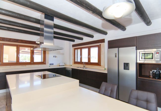 Finca in Sa Pobla - 140 Villa Son Ferragut VT/2073  by Mallorca Charm Finca in Sa Pobla - 140 Villa Son Ferragut VT/2073  by Mallorca Charm