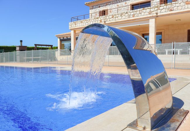 Finca in Sa Pobla - 140 Villa Son Ferragut VT/2073  by Mallorca Charm Finca in Sa Pobla - 140 Villa Son Ferragut VT/2073  by Mallorca Charm