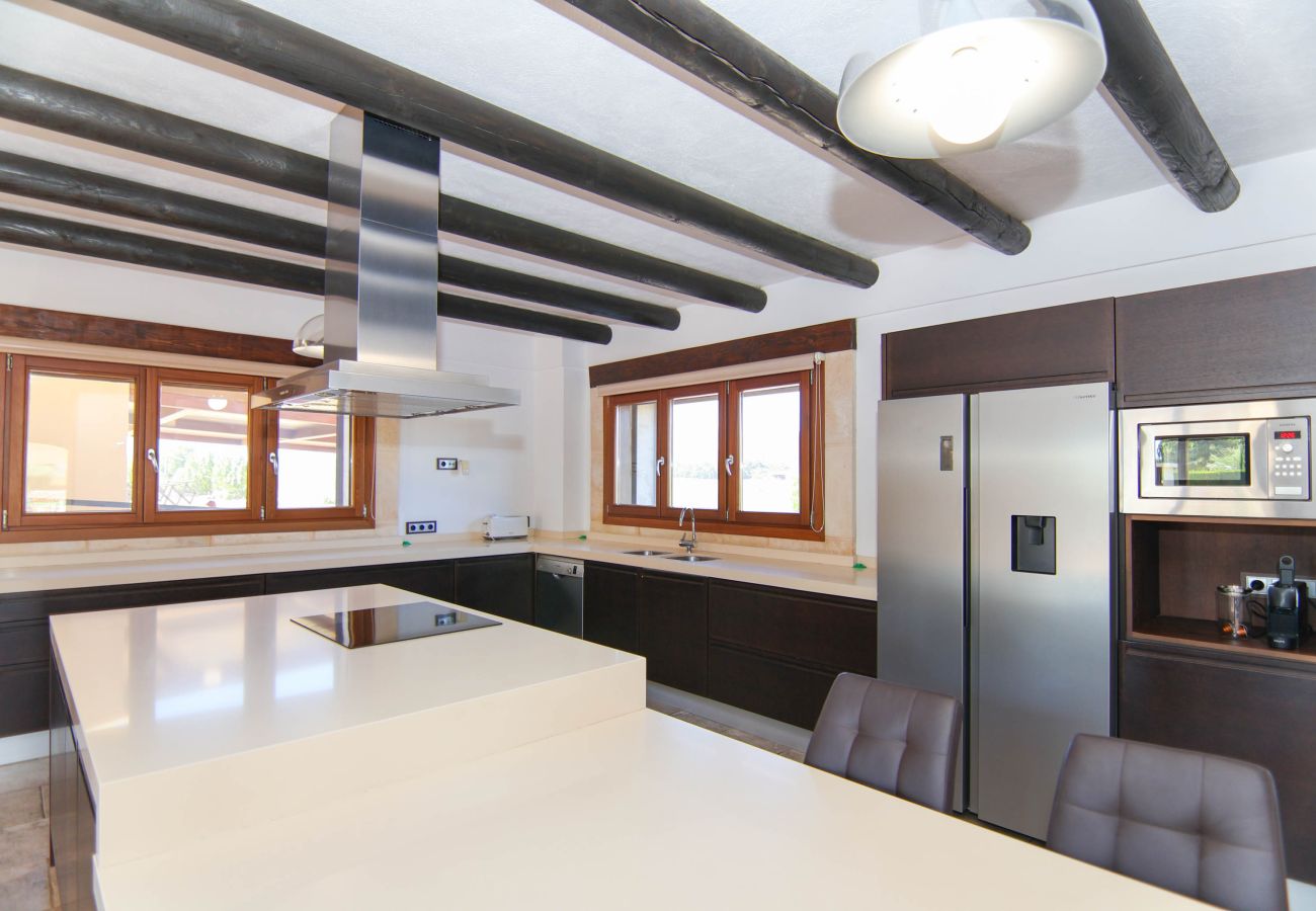 Finca in Sa Pobla - 140 Villa Son Ferragut VT/2073  by Mallorca Charm Finca in Sa Pobla - 140 Villa Son Ferragut VT/2073  by Mallorca Charm