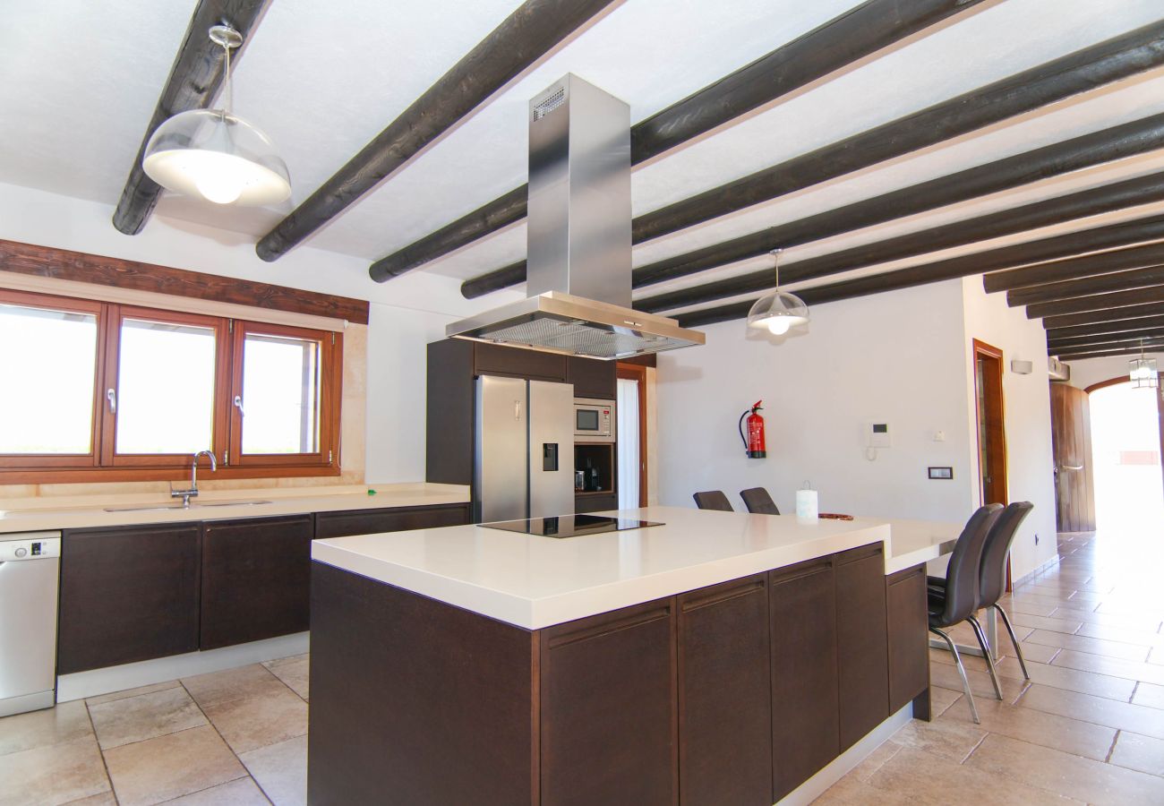 Finca in Sa Pobla - 140 Villa Son Ferragut VT/2073  by Mallorca Charm Finca in Sa Pobla - 140 Villa Son Ferragut VT/2073  by Mallorca Charm