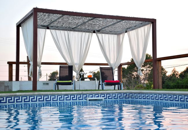 Ab 100€ pro Tag  können Sie Ihre Villa auf Mallorca mieten Ab 100€ pro Tag  können Sie Ihre Villa auf Mallorca mieten