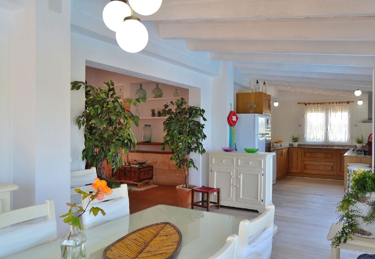 Ab 100€ pro Tag  können Sie Ihre Villa auf Mallorca mieten Ab 100€ pro Tag  können Sie Ihre Villa auf Mallorca mieten