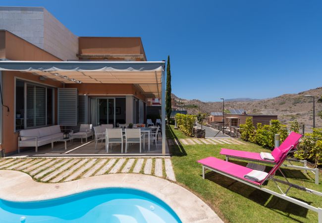 Villa in San Bartolomé de Tirajana - Vista Golf 3 Villa in San Bartolomé de Tirajana - Vista Golf 3