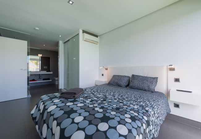 Chalet in San Bartolomé de Tirajana - Casa GT Chalet in San Bartolomé de Tirajana - Casa GT