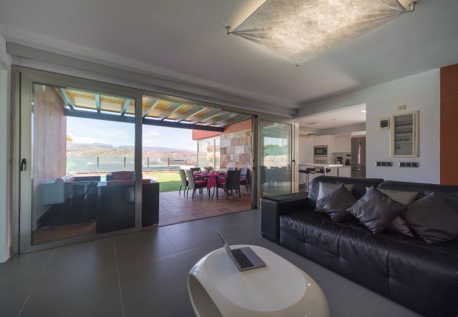Chalet in San Bartolomé de Tirajana - Casa GT Chalet in San Bartolomé de Tirajana - Casa GT