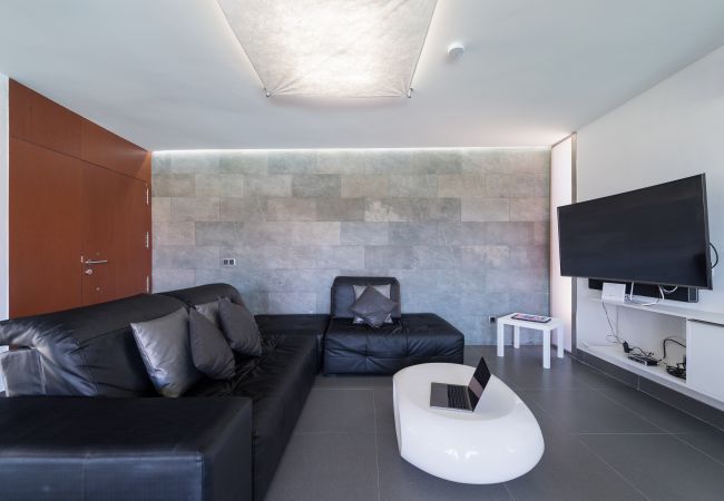 Chalet in San Bartolomé de Tirajana - Casa GT Chalet in San Bartolomé de Tirajana - Casa GT