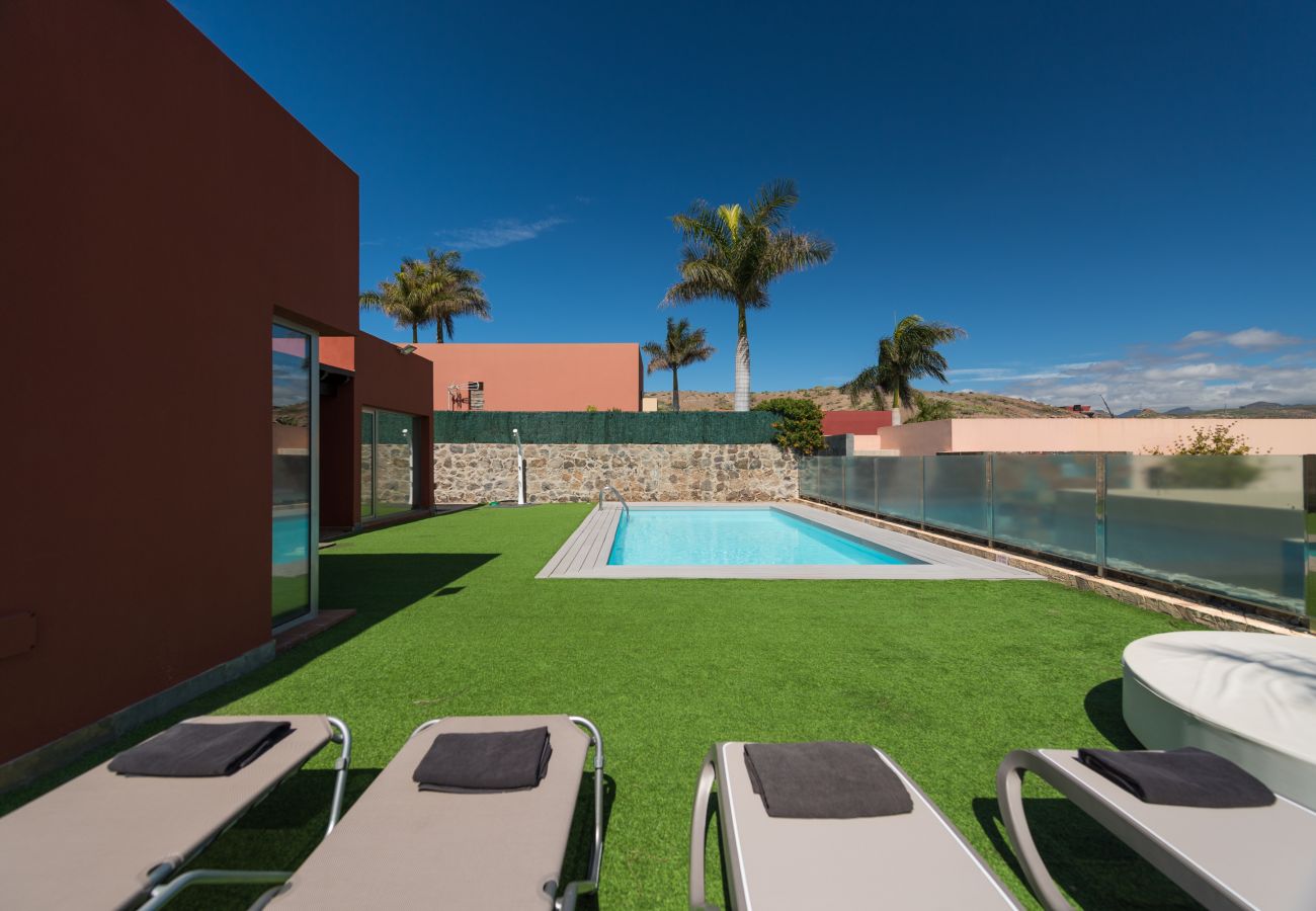 Chalet in San Bartolomé de Tirajana - Casa GT Chalet in San Bartolomé de Tirajana - Casa GT