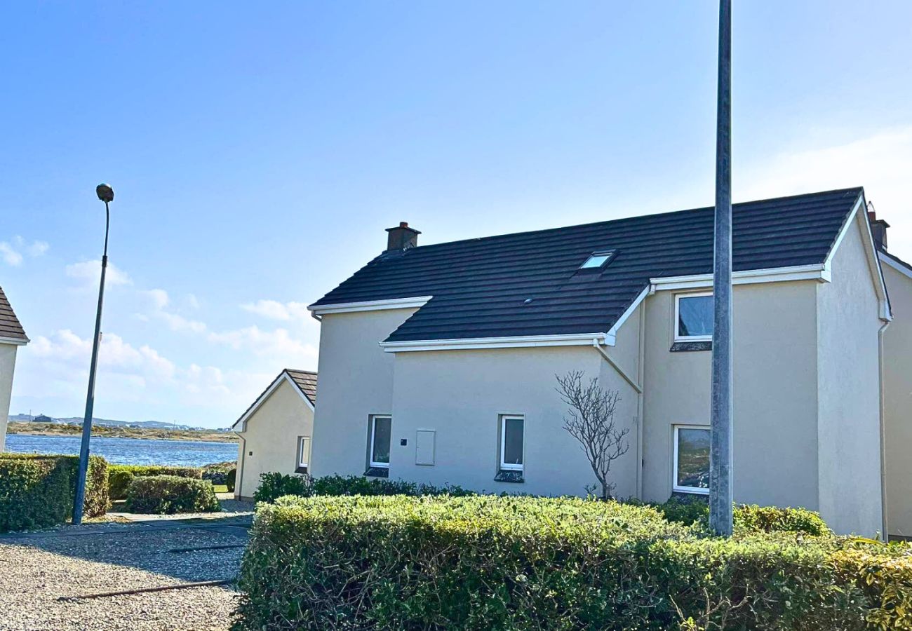 Ferienhaus in Ballyconneely - Aillebrack Cottage