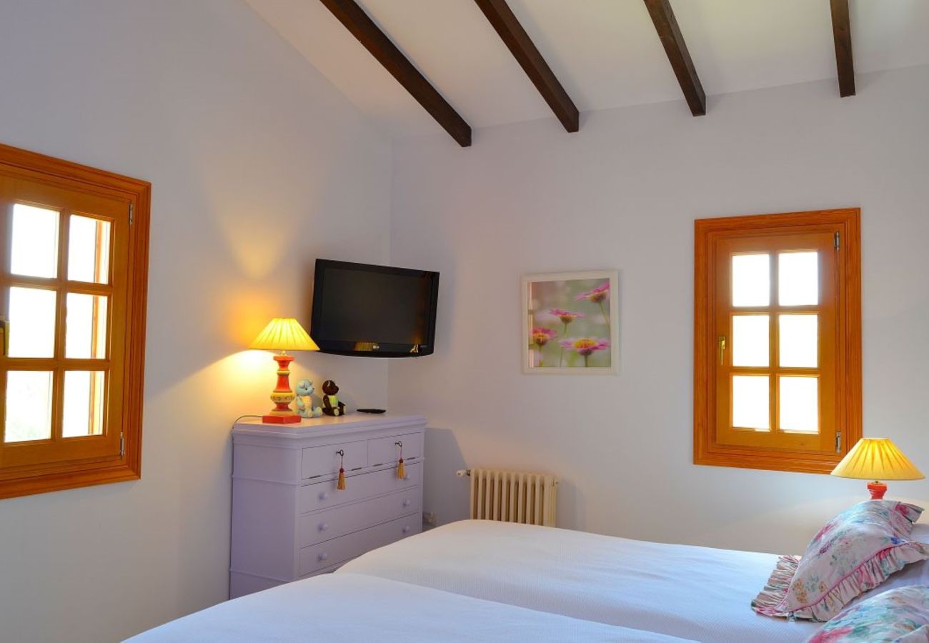 Villa in Binissalem - 106 Villa Casa Binissagar II X 4 Pax ETV/10306 by Villa in Binissalem - 106 Villa Casa Binissagar II X 4 Pax ETV/10306 by