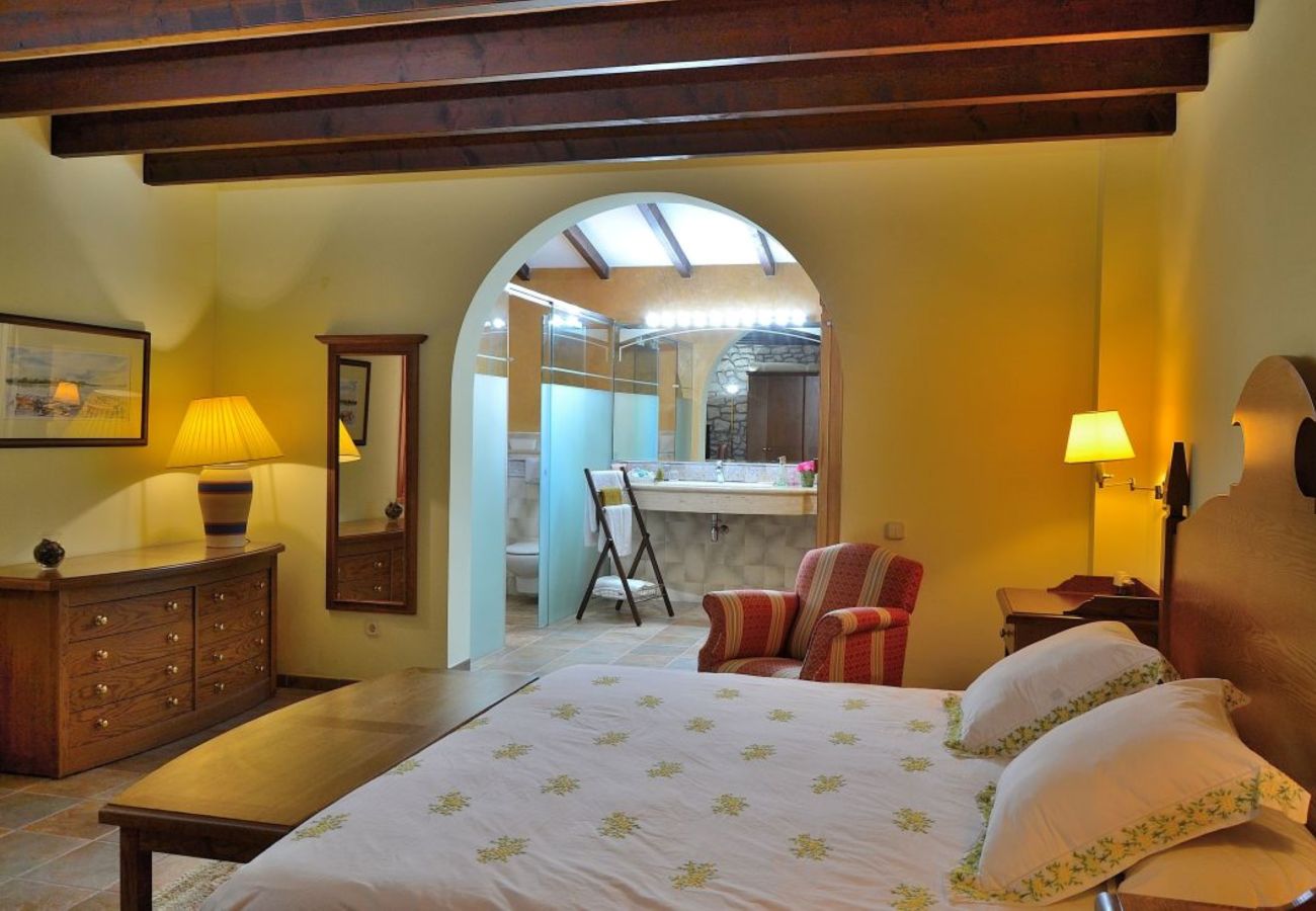 Villa in Binissalem - 106 Villa Casa Binissagar II X 4 Pax ETV/10306 by Villa in Binissalem - 106 Villa Casa Binissagar II X 4 Pax ETV/10306 by