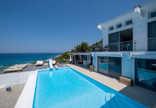  in Raches - Greek Icarus Luxury Beachfront Villa