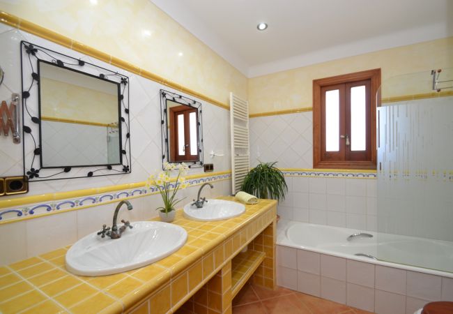 holiday home rental, finca Mallorca private rent holiday home rental, finca Mallorca private rent