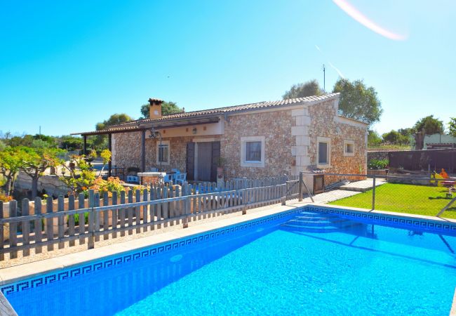 Country house in Santa Margalida - 054 Finca Es Bosquerró ETV/5362 by Mallorca Charme Country house in Santa Margalida - 054 Finca Es Bosquerró ETV/5362 by Mallorca Charme