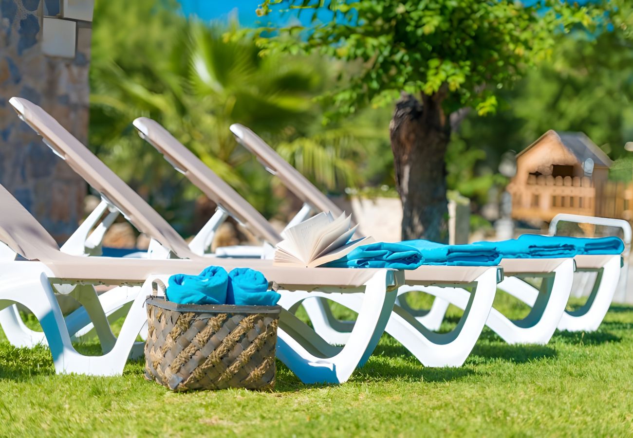 Country house in Alcudia - 113 Finca Can Roig ETV/955 by Mallorca Charme Country house in Alcudia - 113 Finca Can Roig ETV/955 by Mallorca Charme