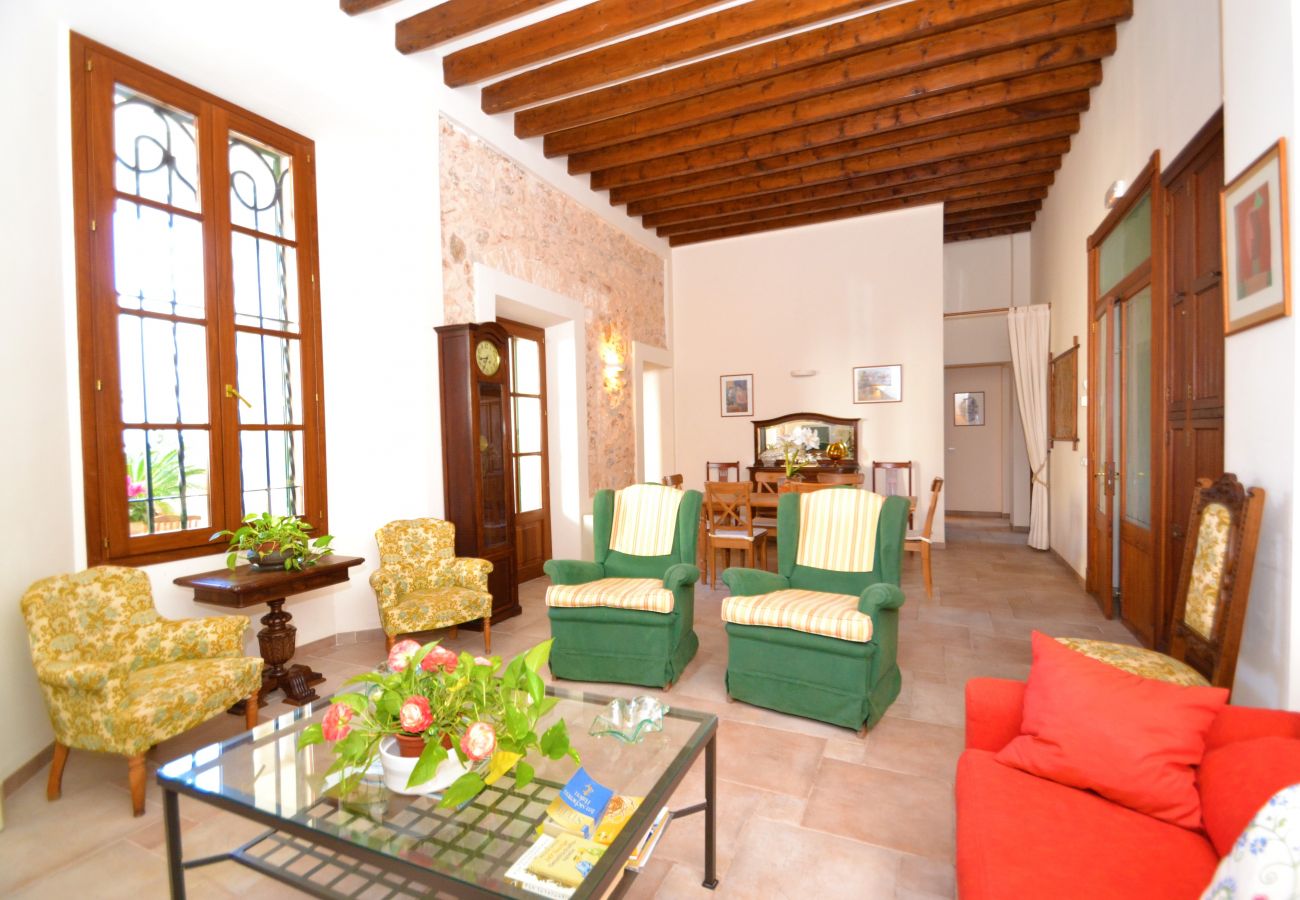 From 100 € per day you can rent your villa in Mallorca From 100 € per day you can rent your villa in Mallorca