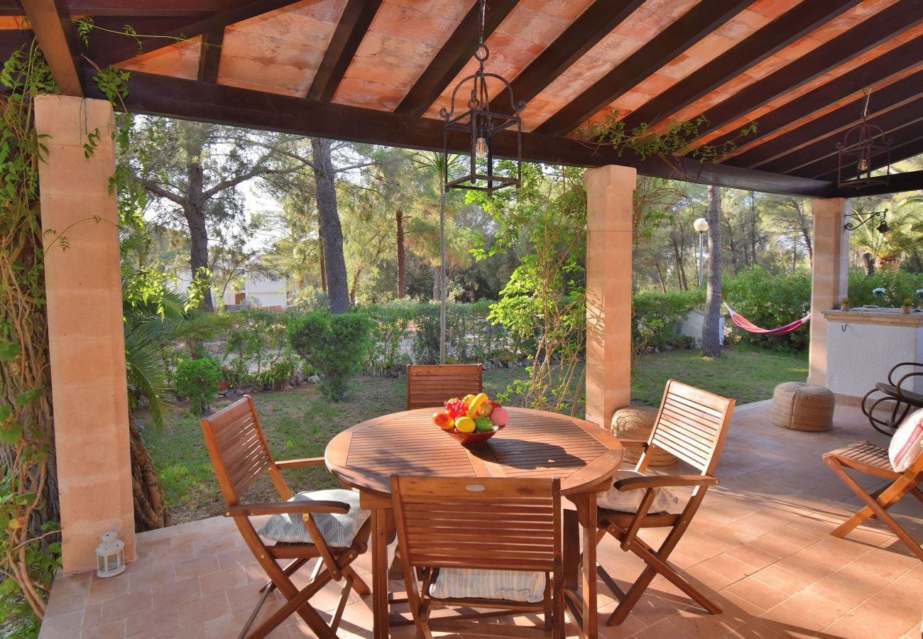 photo of a quiet holiday home surrounded by nature photo of a quiet holiday home surrounded by nature