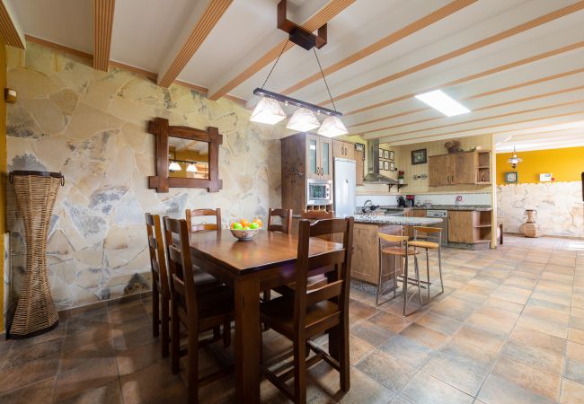 Chalet in San Bartolomé de Tirajana - Casa Adara Chalet in San Bartolomé de Tirajana - Casa Adara