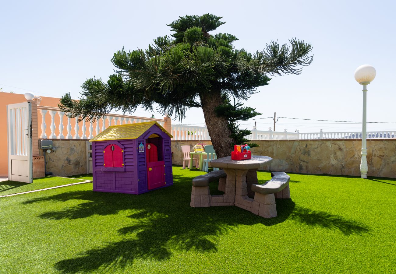 Chalet in San Bartolomé de Tirajana - Casa Adara Chalet in San Bartolomé de Tirajana - Casa Adara