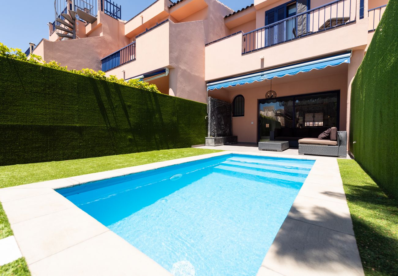 Apartment in Maspalomas - Meloneras private pool