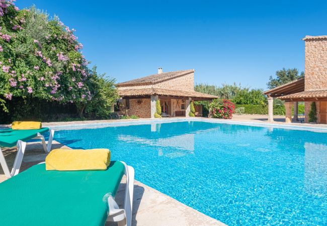 Country house in Alcudia - Sunset Finca Contesas Country house in Alcudia - Sunset Finca Contesas