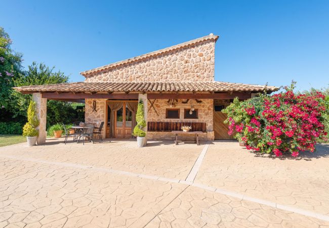 Country house in Alcudia - Sunset Finca Contesas Country house in Alcudia - Sunset Finca Contesas