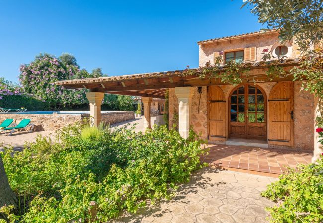 Country house in Alcudia - Sunset Finca Contesas Country house in Alcudia - Sunset Finca Contesas