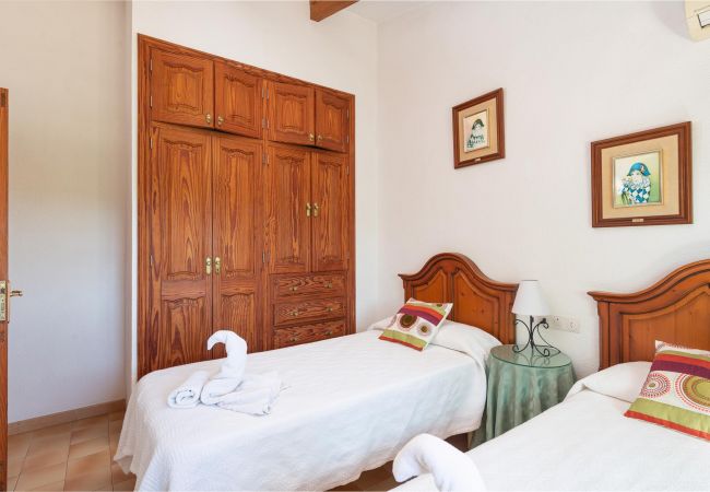 Country house in Alcudia - Sunset Finca Contesas Country house in Alcudia - Sunset Finca Contesas