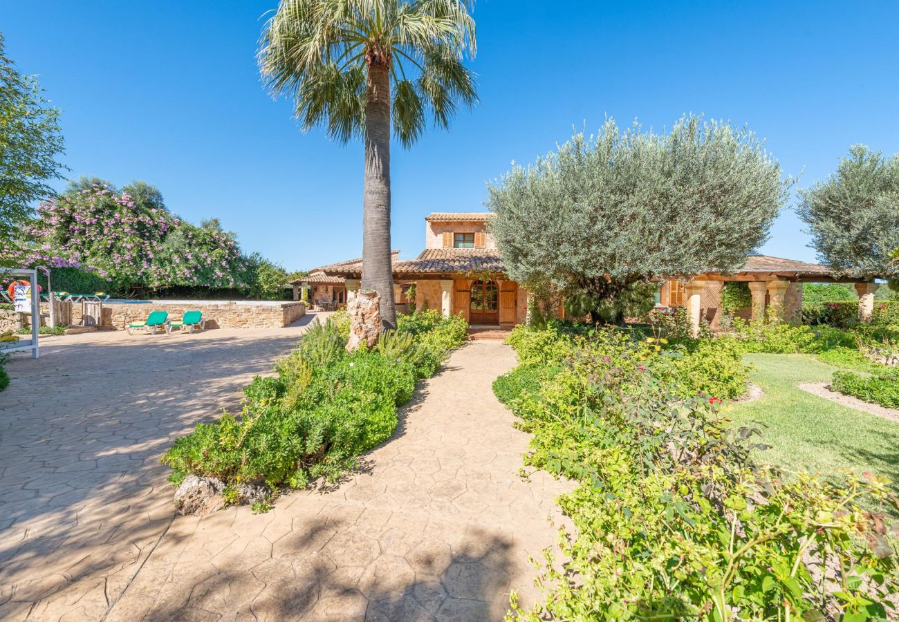 Country house in Alcudia - Sunset Finca Contesas Country house in Alcudia - Sunset Finca Contesas