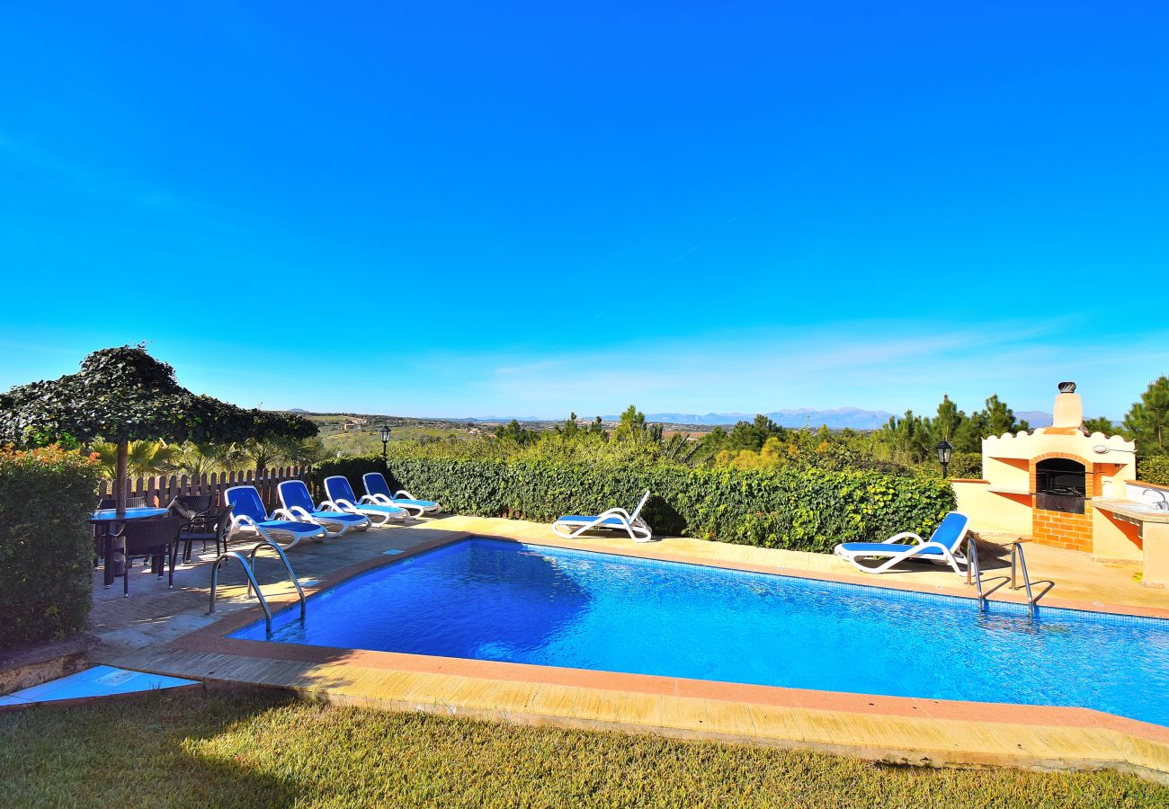 garden, swimming pool, views, countryside, holiday rental Mallorca garden, swimming pool, views, countryside, finca, holiday rental Mallorca