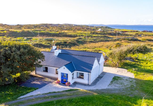  in Ballyconneely - Flaherty Cottage