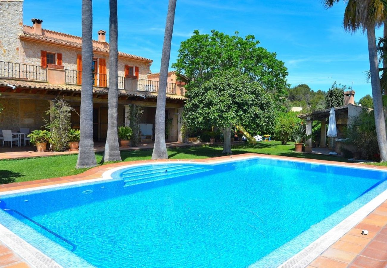 villa with private pool, Majorca, large garden, family friendly villa with private swimming pool, Majorca, large garden, family friendly
