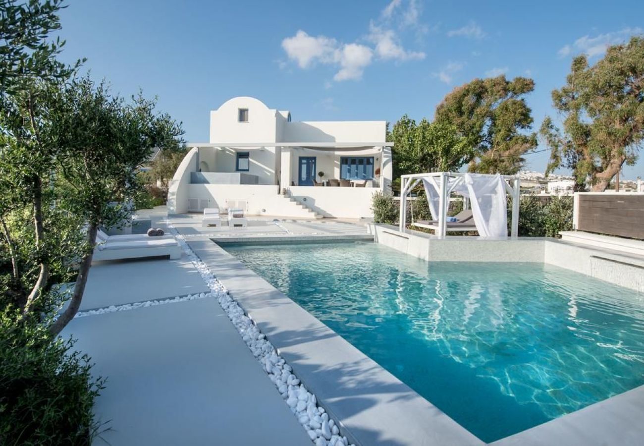 Apartment in Thira - Ambeli Villa