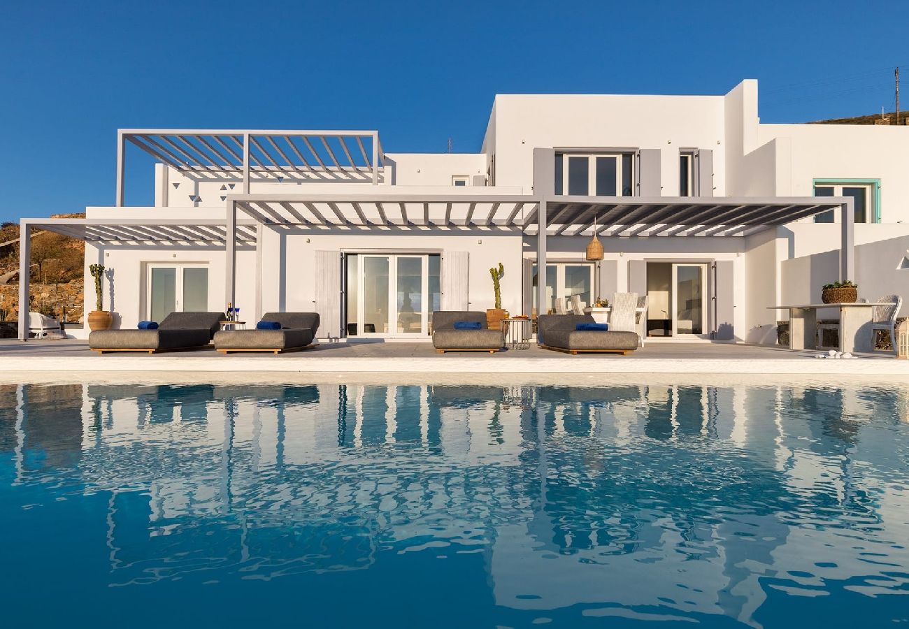 Apartment in Siros - Greek Villa Semeli