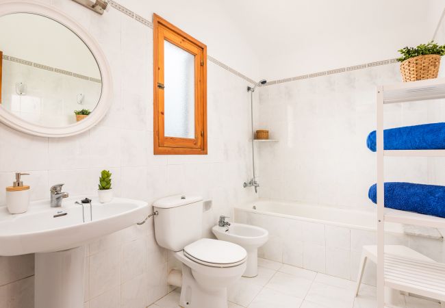 Appartement à Cala Blanca - Apartamento Palmeras 5 Appartement à Cala Blanca - Apartamento Palmeras 5