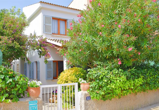 Chalet à Can Picafort - 159 Casa Alba ETV/9785 by Mallorca Charme Chalet à Can Picafort - 159 Casa Alba ETV/9785 by Mallorca Charme