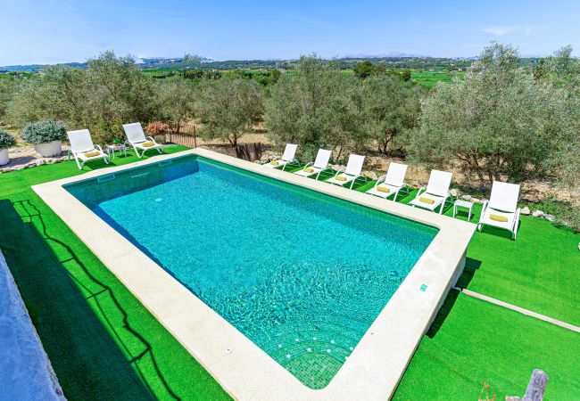 Villa à Sineu - 268 Villa Can Caluix ETV/8149  by Mallorca Charme Villa à Sineu - 268 Villa Can Caluix ETV/8149  by Mallorca Charme