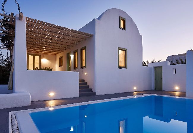  à Oia - Greek Villa Agrikoia